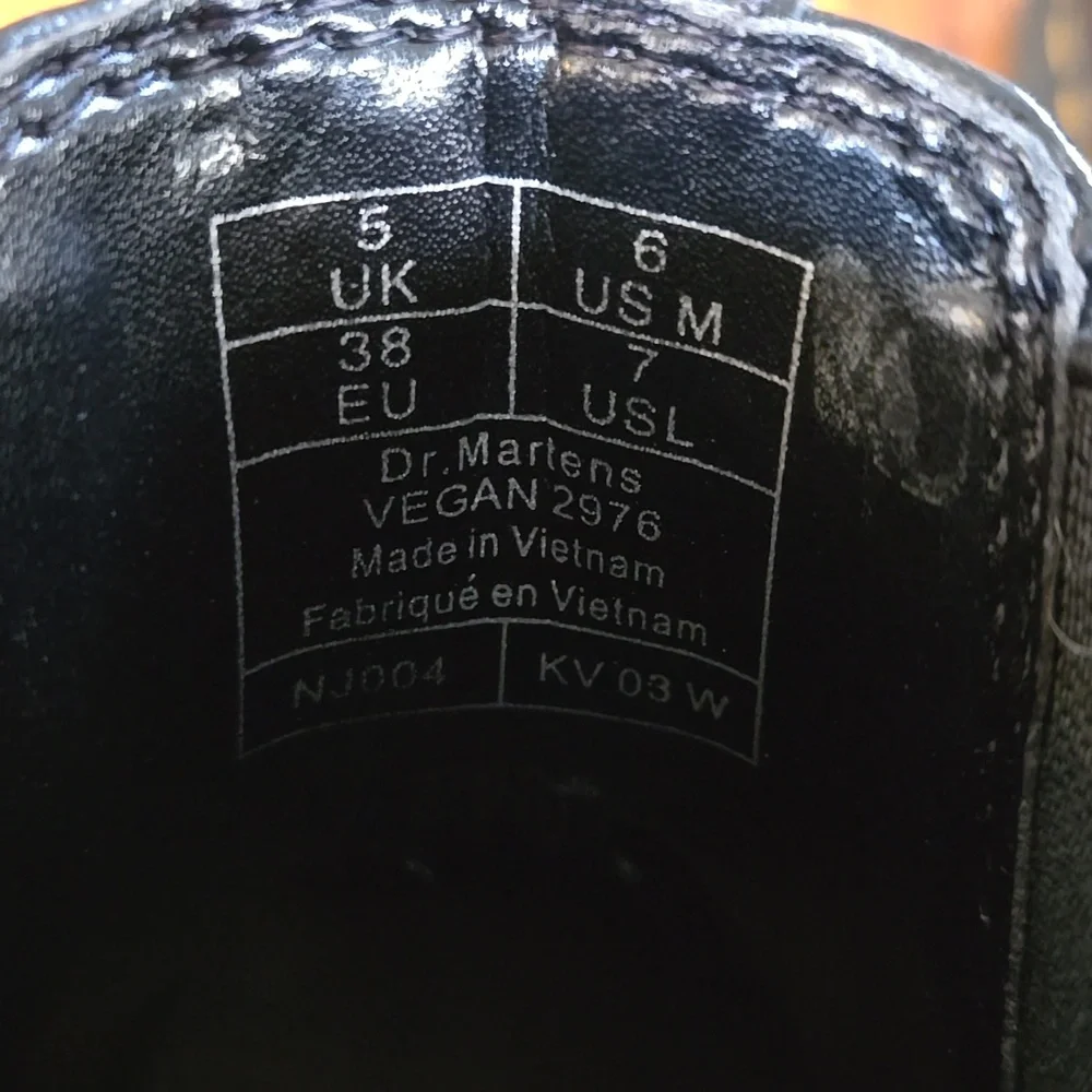 Dr Martens Vegan 2976 Chelsea Boot Wmns 7 - Picture 5 of 5